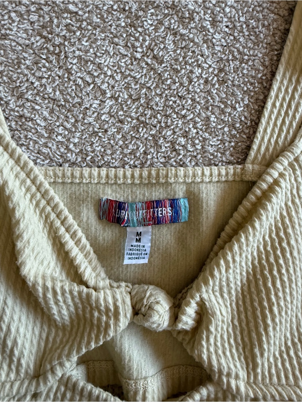 Urban outfitters Yellow Ribbed Knot Front Crop Top - Women - Picture 2 of 3